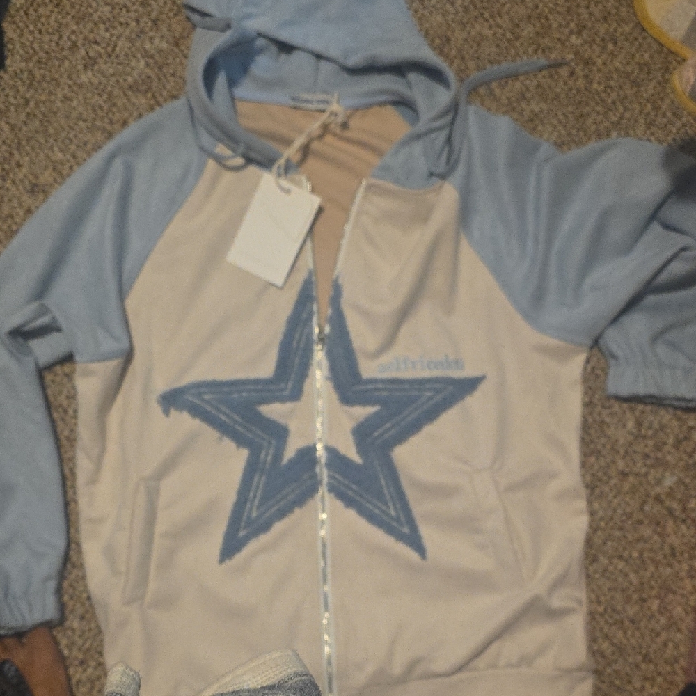 Aelfric Eden Blue and Cream Sweatshirt with Star Design